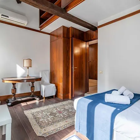 Corte Del Remer * البندقية