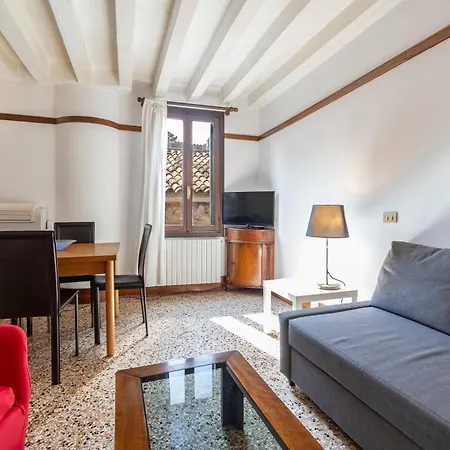 Corte Del Remer Apartment
